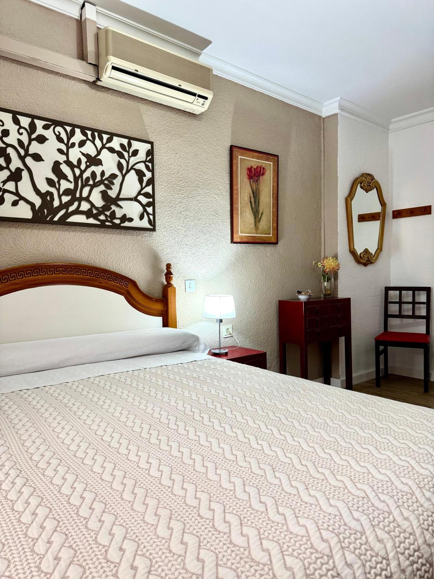 Pension Zurita Granada Exteriör bild